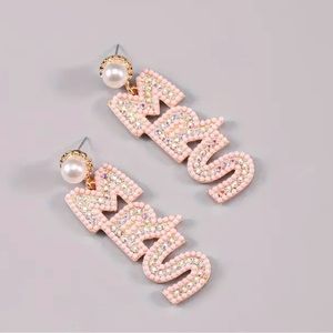 NWT Bohemian Style “Mrs” Beaded Dangle Earrings With Rhinestones in Light Pink